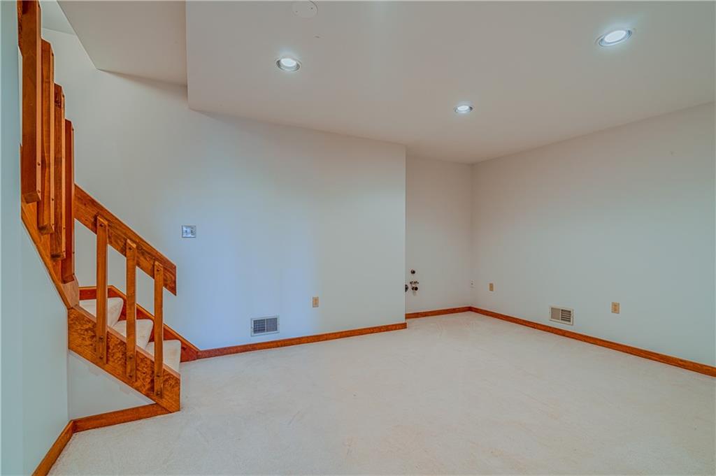 10122 Deer View Point Road Wexford, PA 15090 - Photo 15 of 23 Gallery Image 15
