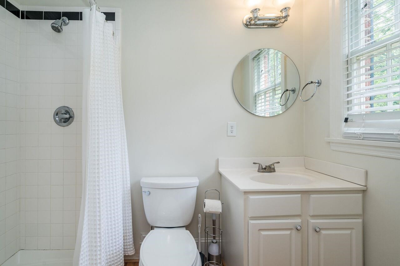 300 Brooks Avenue Raleigh, NC 27607 - Photo 16 of 27 Photo 16