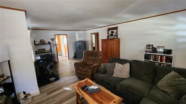 $207,000 | 818 West 6th Street, Ottawa, KS 66067