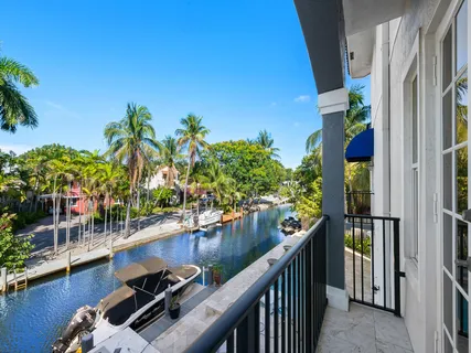 $1,795,000 | 208 Southeast 10th Terrace, Fort Lauderdale, FL 33301