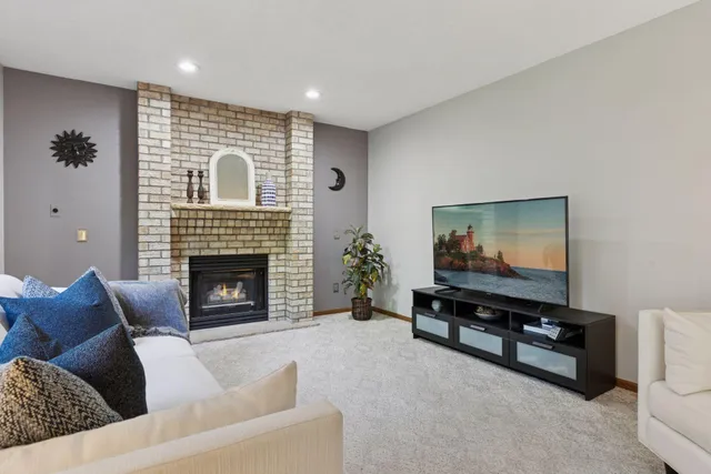 $569,900 | 8769 Jewel Avenue South, Cottage Grove, MN 55016