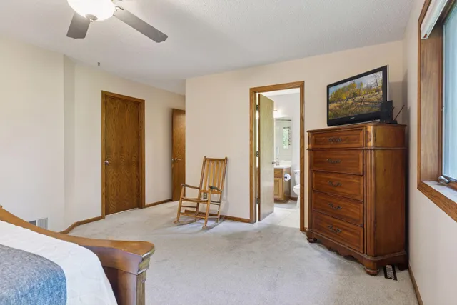 $569,900 | 8769 Jewel Avenue South, Cottage Grove, MN 55016