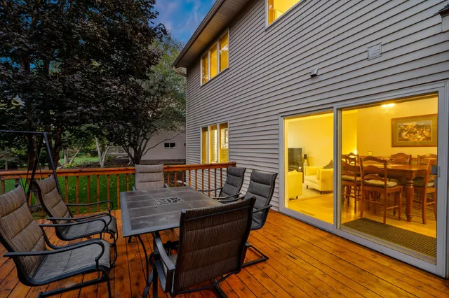 $569,900 | 8769 Jewel Avenue South, Cottage Grove, MN 55016