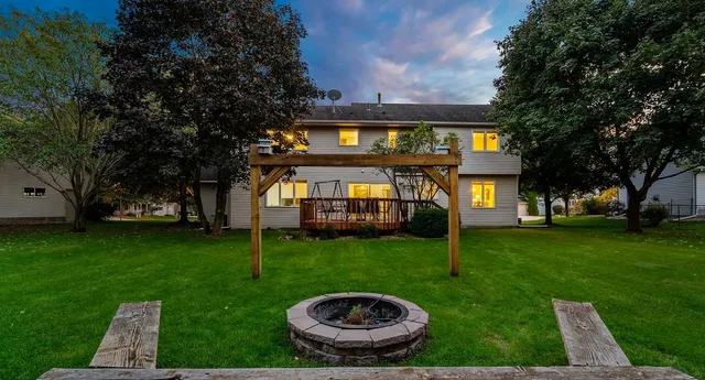 $569,900 | 8769 Jewel Avenue South, Cottage Grove, MN 55016