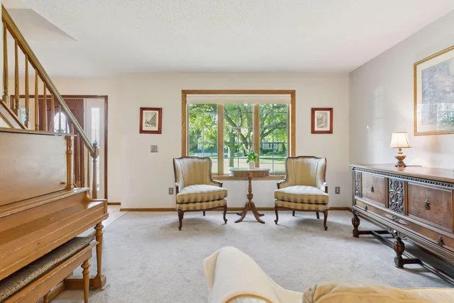 $569,900 | 8769 Jewel Avenue South, Cottage Grove, MN 55016