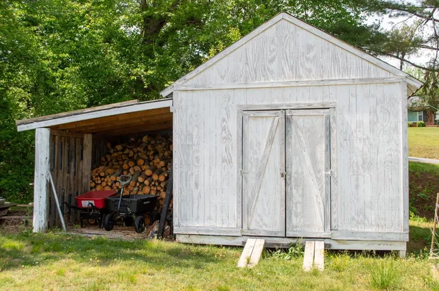 $155,000 | 3129 Derby Road, Gretna, VA 24557