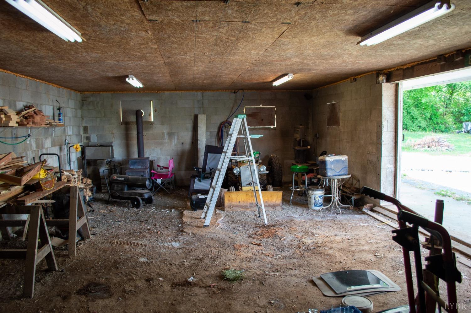 3129 Derby Road Gretna, VA 24557 - Photo 31 of 32