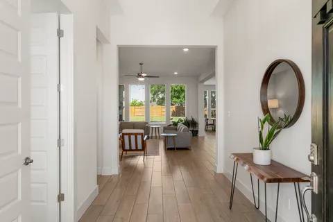 $800,000 | 2213 Adonai Trail, Leander, TX 78641