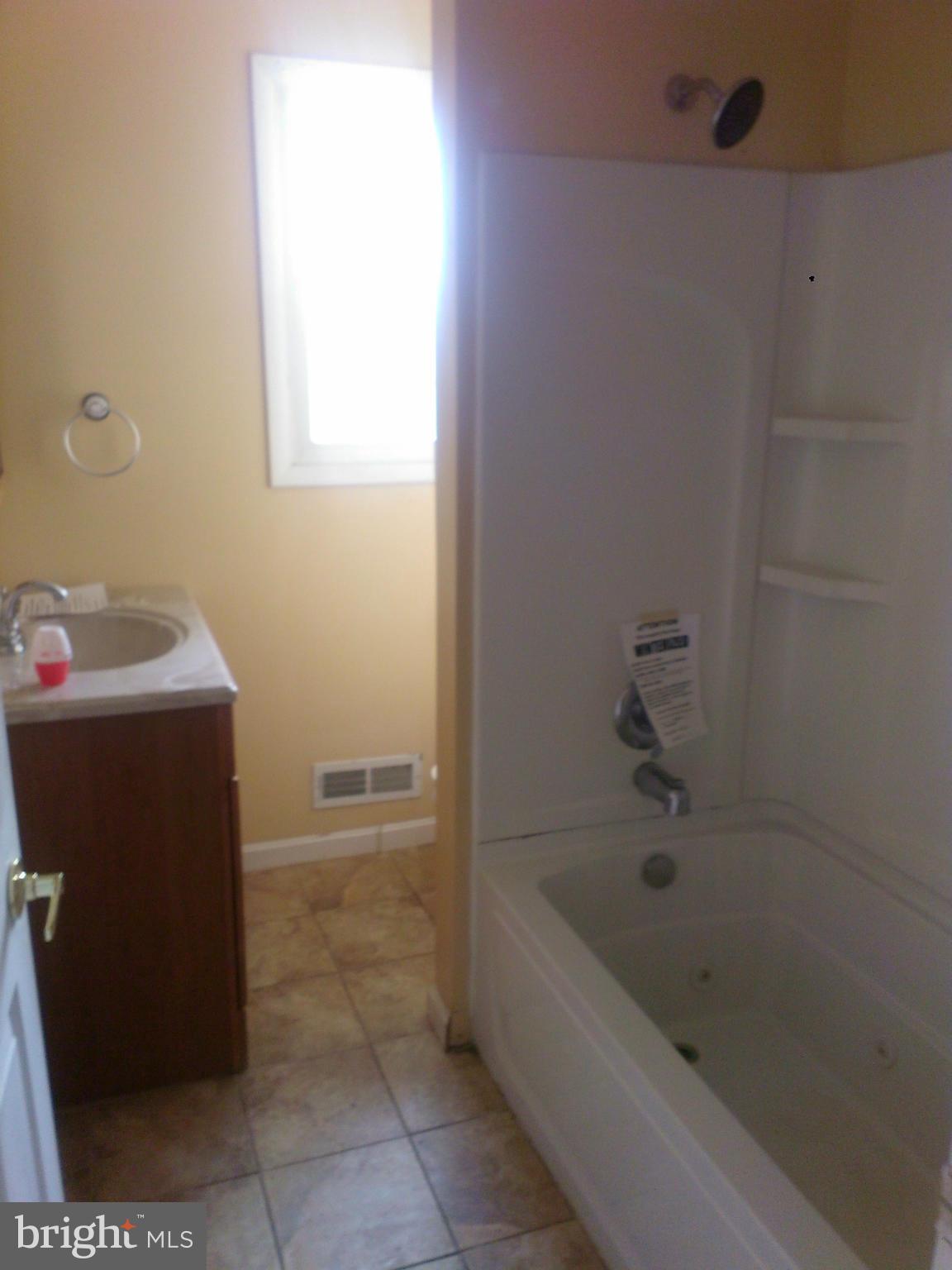30 Lastgate Road Owings Mills, MD 21117 - Photo 7 of 18 Bath