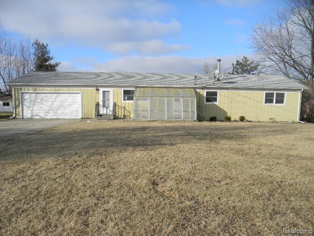 2101 Orpington Road Troy, MI 48083 - Photo 1 of 7 MAIN PHOTO.JPG