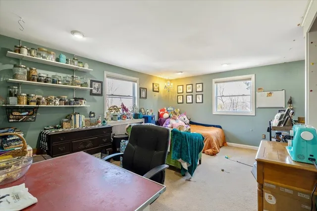 $325,000 | 25 Diamond Street, St. Albans, VT 05478