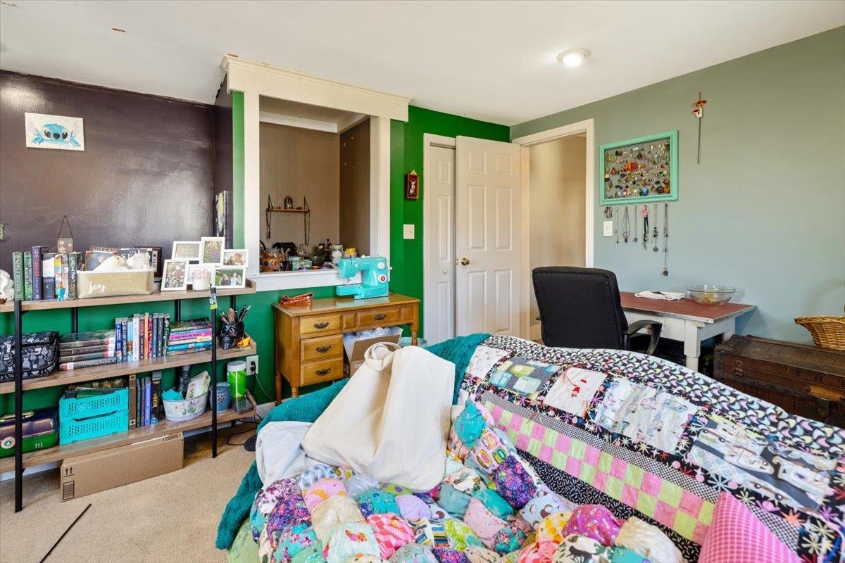 25 Diamond Street St. Albans, VT 05478 - Photo 25 of 52