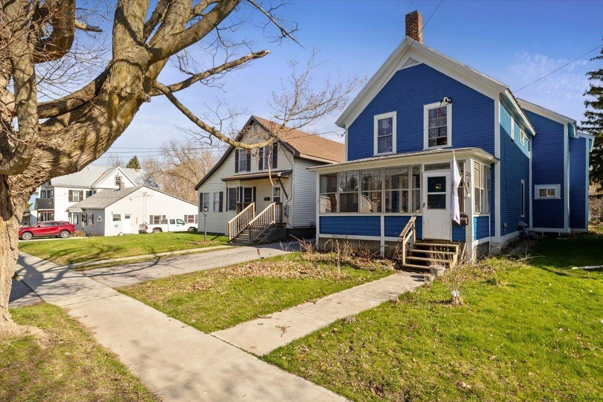 25 Diamond Street St. Albans, VT 05478 - Photo 41 of 52