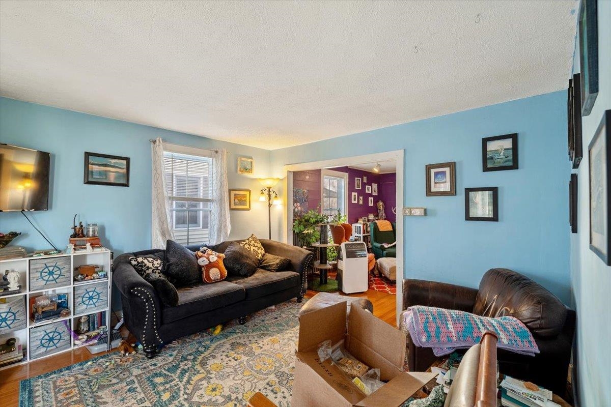 25 Diamond Street St. Albans, VT 05478 - Photo 8 of 52