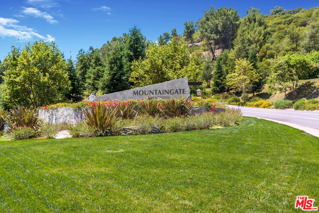 2249 Canyonback Road Los Angeles, CA 90049 - Photo 52 of 52