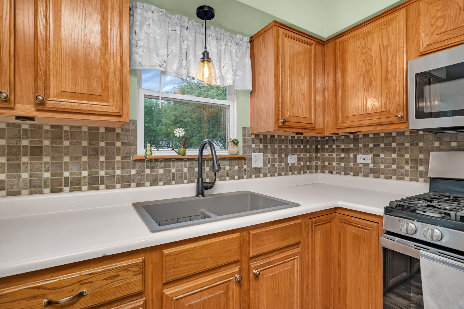 1915 Somerset Court Romeoville, IL 60446 - Photo 10 of 32