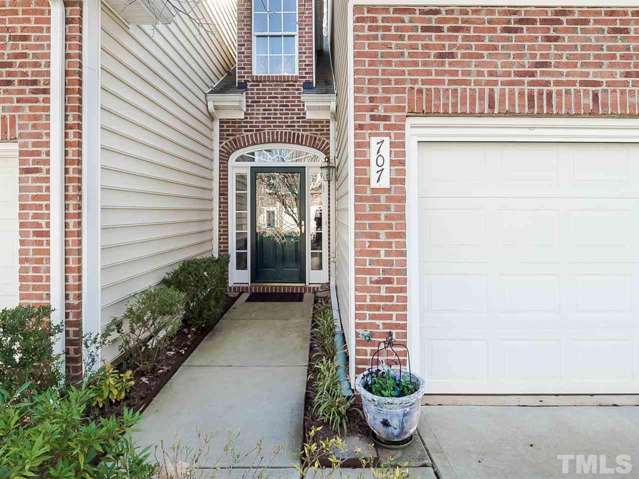 707 Swan Neck Lane Raleigh, NC 27615 - Photo 1 of 25 Gallery Image 1
