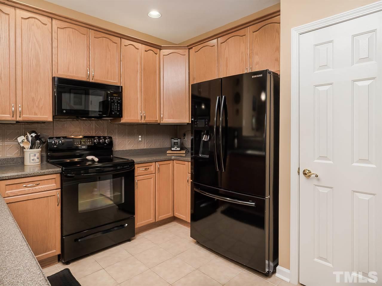 707 Swan Neck Lane Raleigh, NC 27615 - Photo 7 of 25 Gallery Image 7