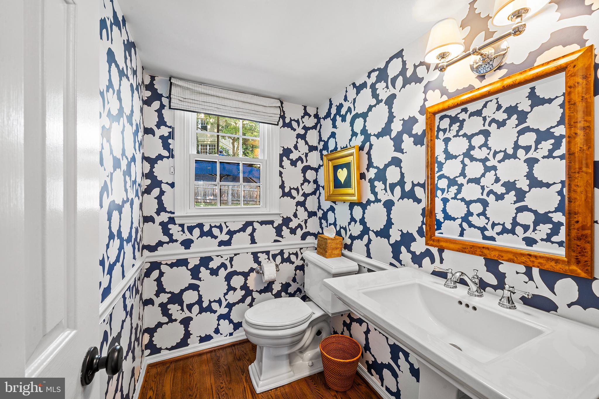 301 Orchard Way Wayne, PA 19087 - Photo 12 of 48 Powder Room