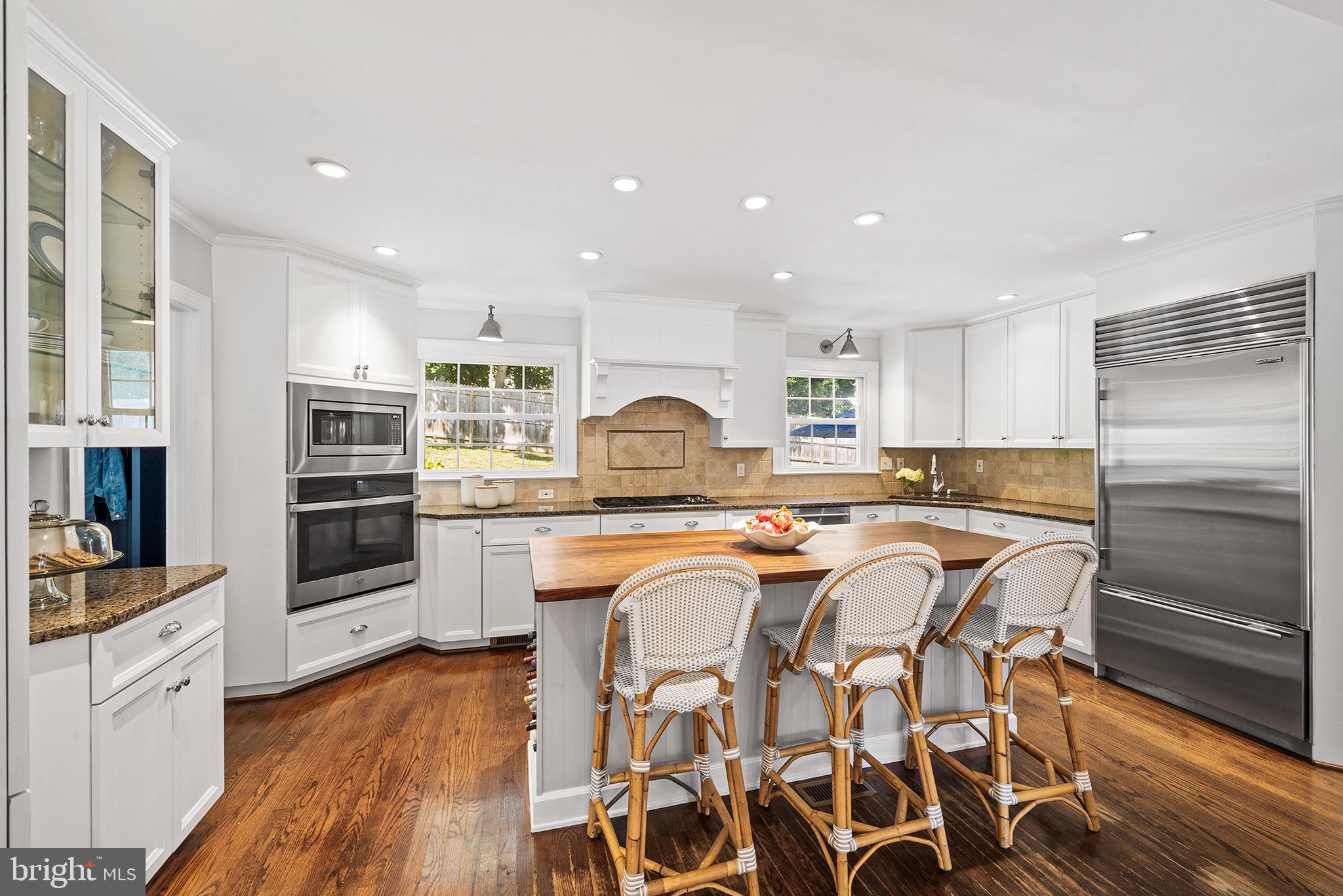 301 Orchard Way Wayne, PA 19087 - Photo 14 of 48 Kitchen