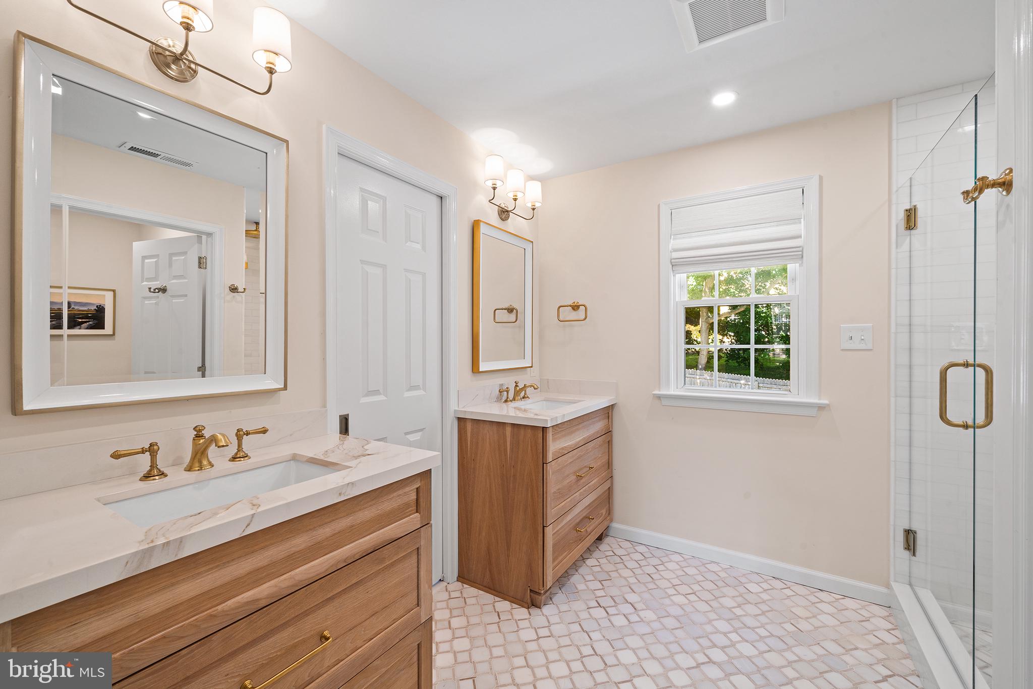 301 Orchard Way Wayne, PA 19087 - Photo 22 of 48 Newly Renovated Primary Bath