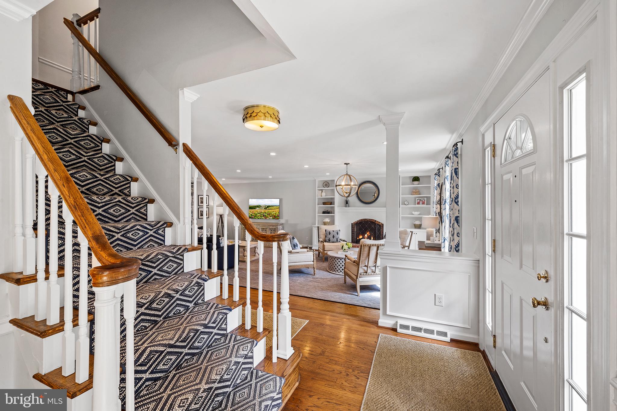 301 Orchard Way Wayne, PA 19087 - Photo 6 of 48 Front Foyer