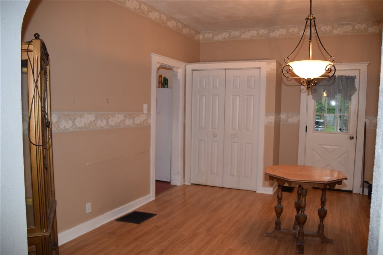 550 North Wayne Street Waterloo, IN 46793 - Photo 24 of 24 Gallery Image 24
