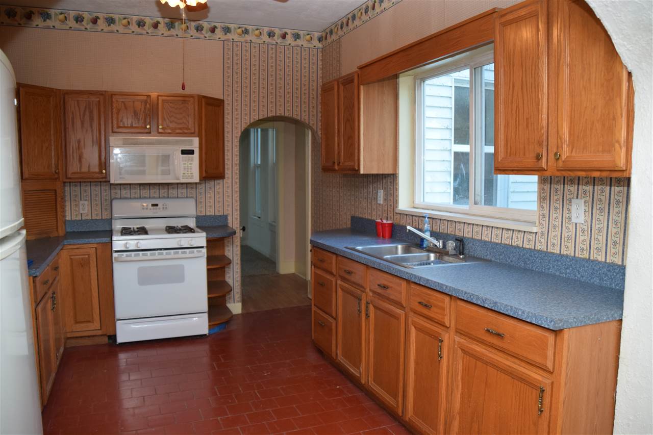 550 North Wayne Street Waterloo, IN 46793 - Photo 7 of 24 Gallery Image 7