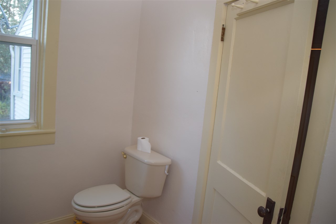 550 North Wayne Street Waterloo, IN 46793 - Photo 10 of 24 Gallery Image 10
