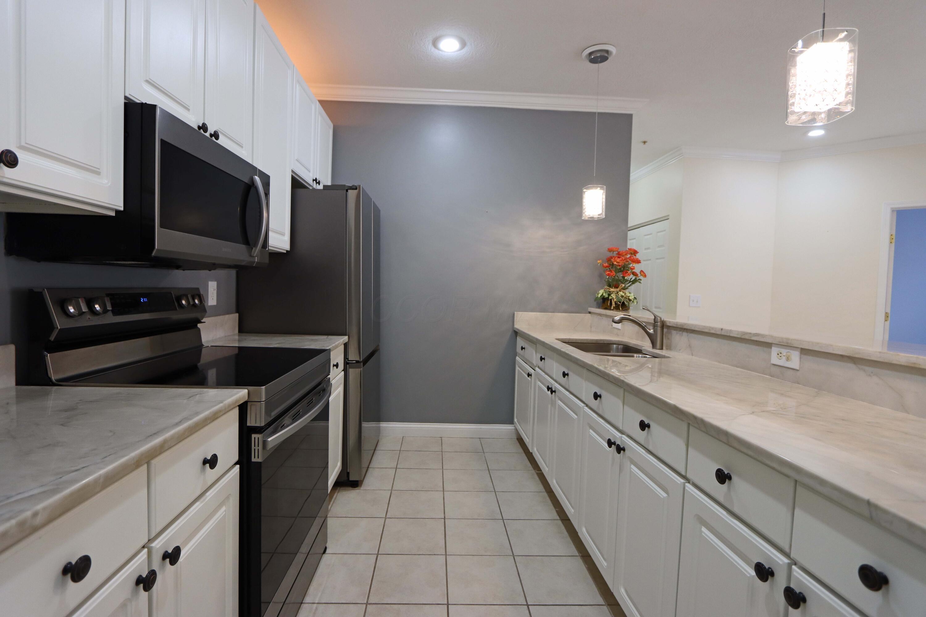 2245 Riverside Drive, Unit 309 Columbus, OH 43221 - Photo 25 of 58