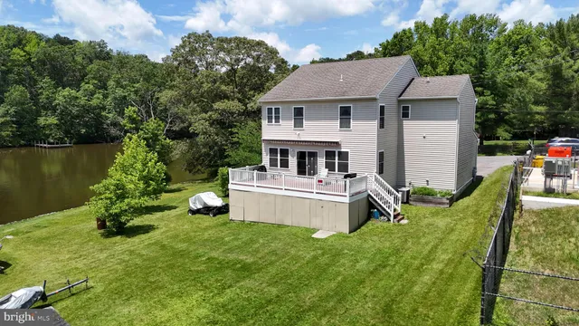 $750,000 | 8113 Stone Haven Drive, Glen Burnie, MD 21060