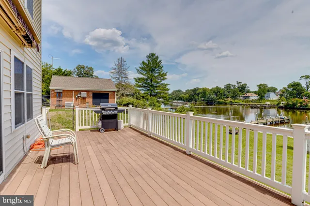 $750,000 | 8113 Stone Haven Drive, Glen Burnie, MD 21060