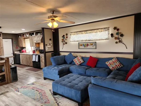 $1,750 | 2234 County Road 1056, Celeste, TX 75423