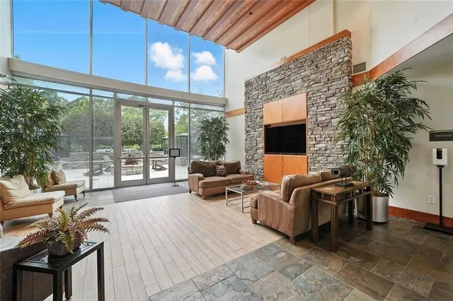 $528,000 | 3300 Windy Ridge Parkway Southeast, Unit 711, Atlanta, GA 30339