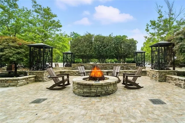 $528,000 | 3300 Windy Ridge Parkway Southeast, Unit 711, Atlanta, GA 30339