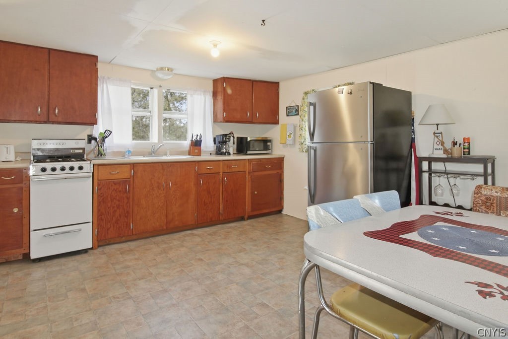 46931 Carnegie Bay Road Alexandria Bay, NY 13607 - Photo 45 of 50