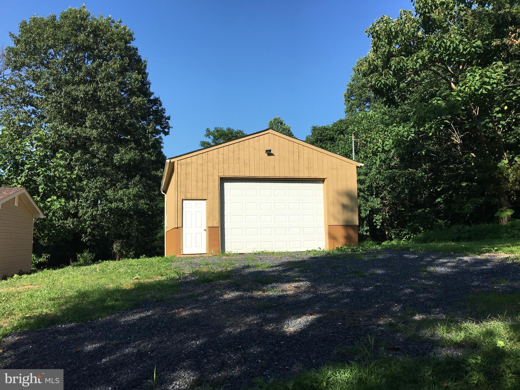 838 Highridge Road Front Royal, VA 22630 - Photo 6 of 46