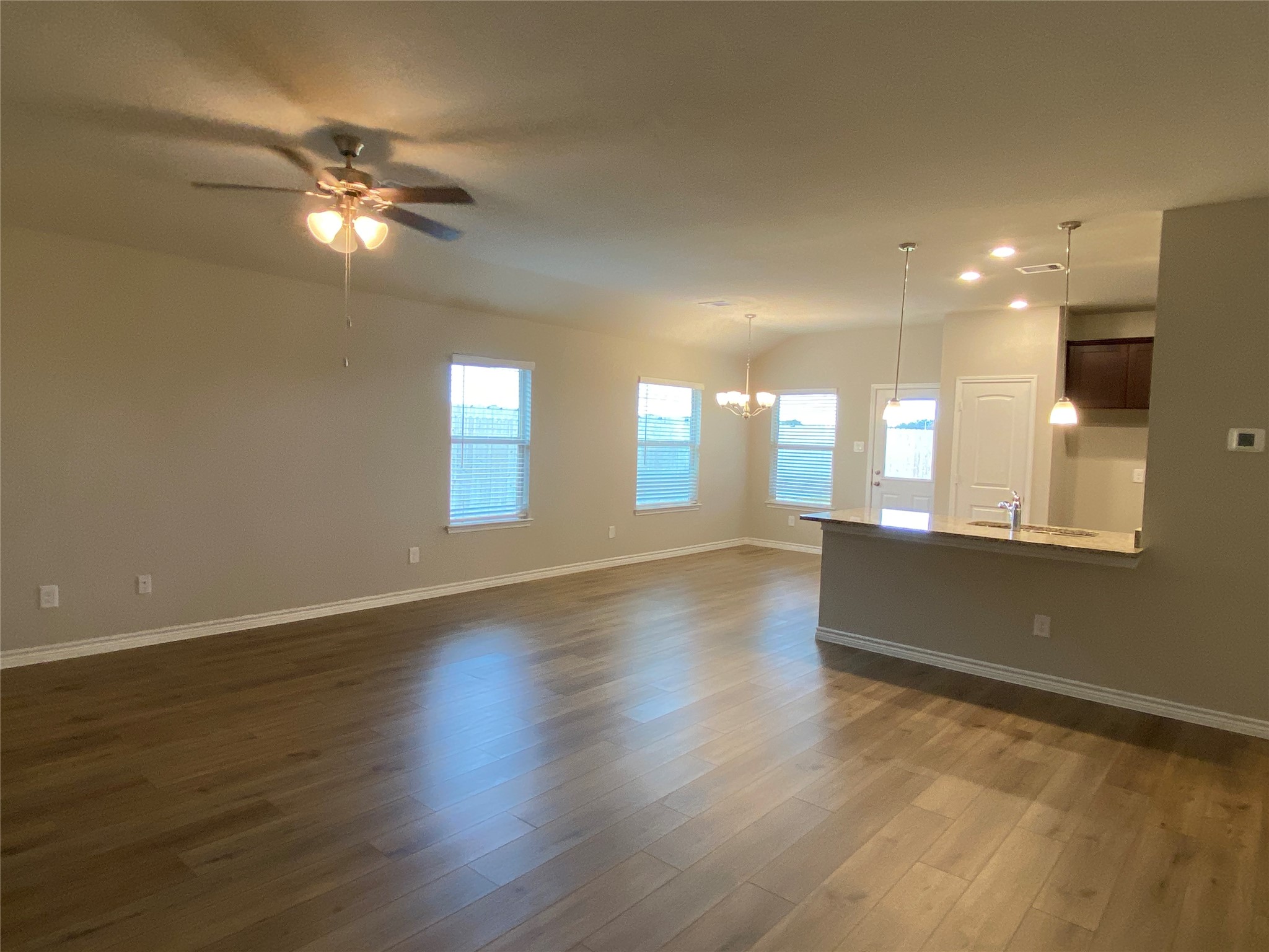 1008 Davy Street Brenham, TX 77833 - Photo 2 of 16