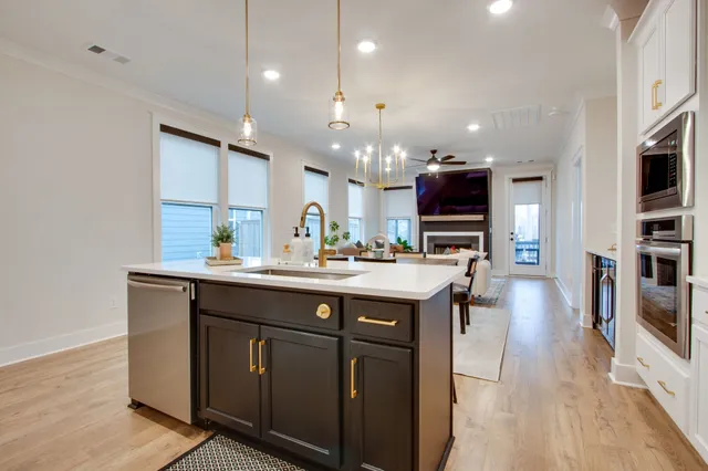 $678,000 | 614 Conifer Dr Spring Hill, Thompson's Station, TN 37179