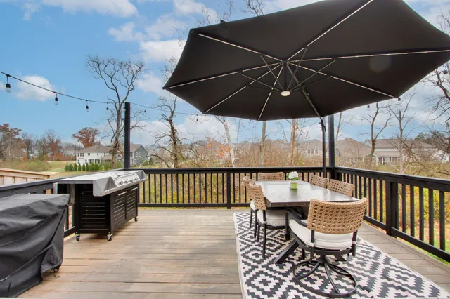 $678,000 | 614 Conifer Dr Spring Hill, Thompson's Station, TN 37179