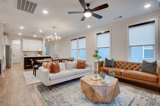 $678,000 | 614 Conifer Dr Spring Hill, Thompson's Station, TN 37179