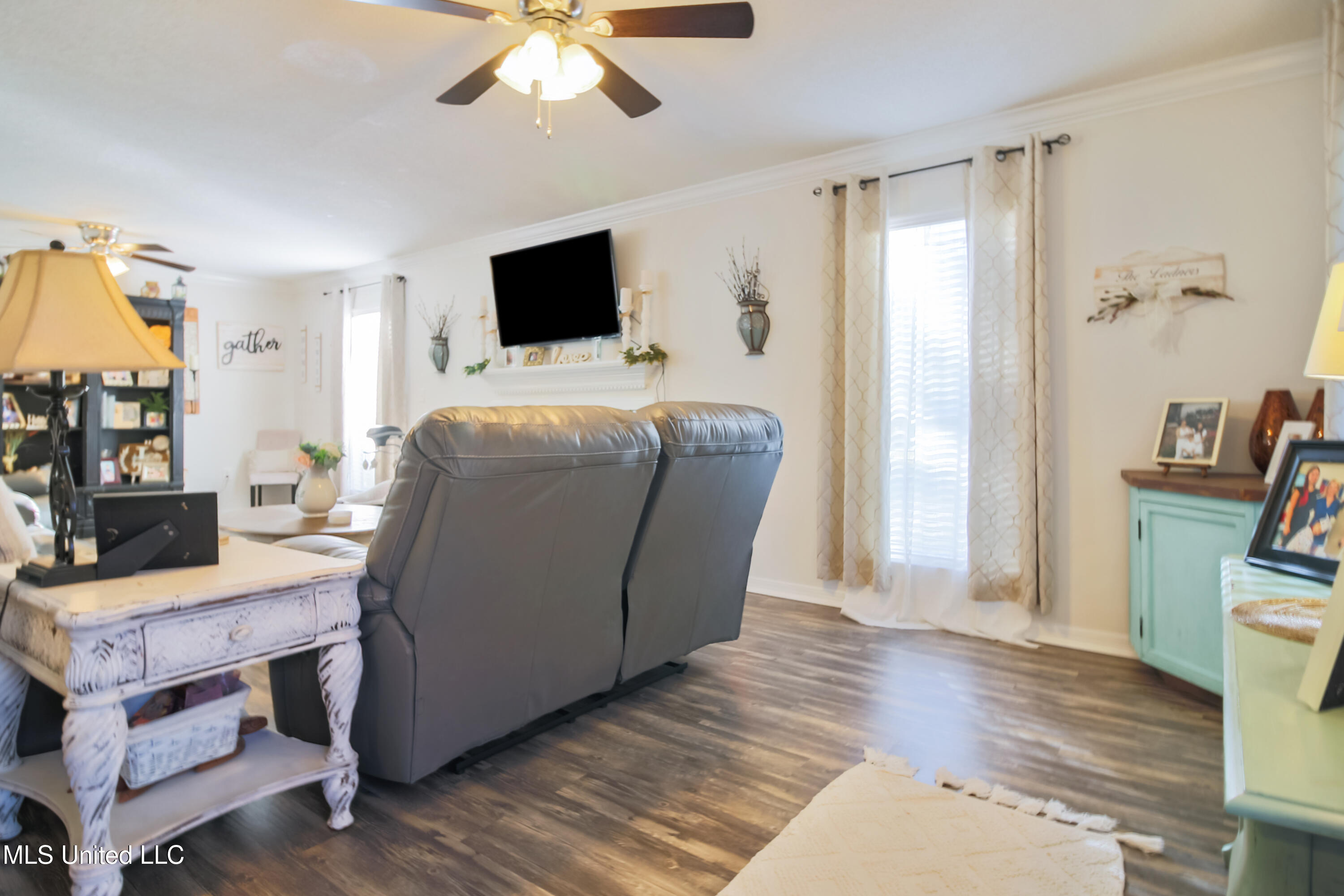 18609 West Wortham Road Saucier, MS 39574 - Photo 9 of 37 IMG_7612