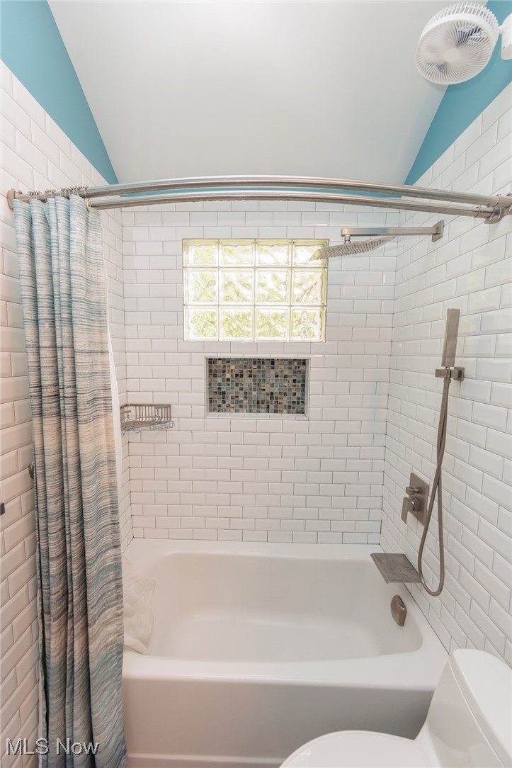7975 Richard Road Broadview Heights, OH 44147 - Photo 29 of 49 Gallery Image 29