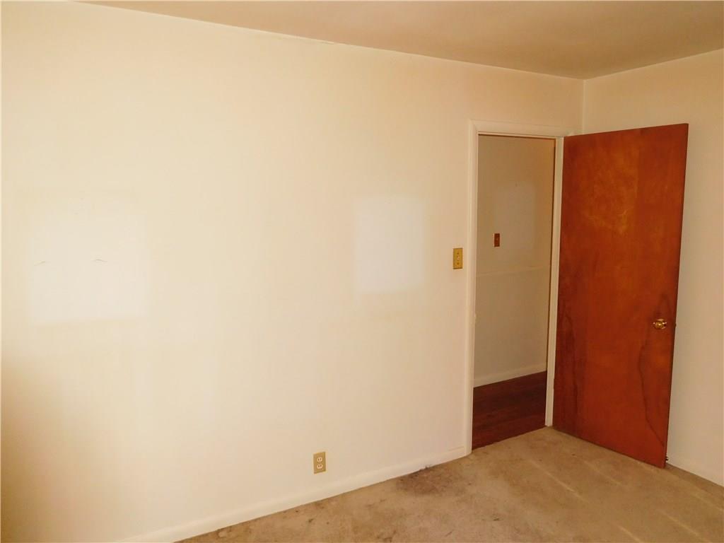 4816 Manning Road Indianapolis, IN 46228 - Photo 14 of 20 Gallery Image 14