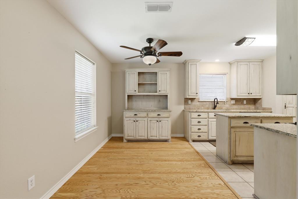605 Maple Drive Pilot Point, TX 76258 - Photo 14 of 38 Custom built hutch