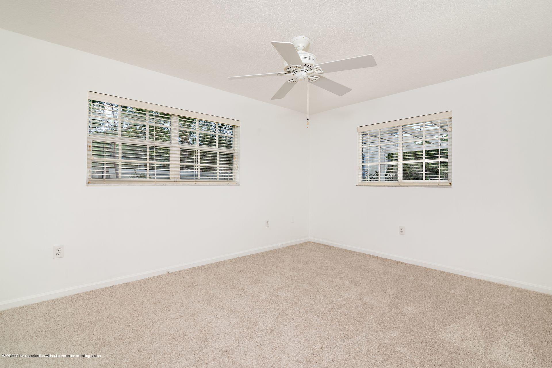 261 Puritan Road West Palm Beach, FL 33405 - Photo 24 of 52 27