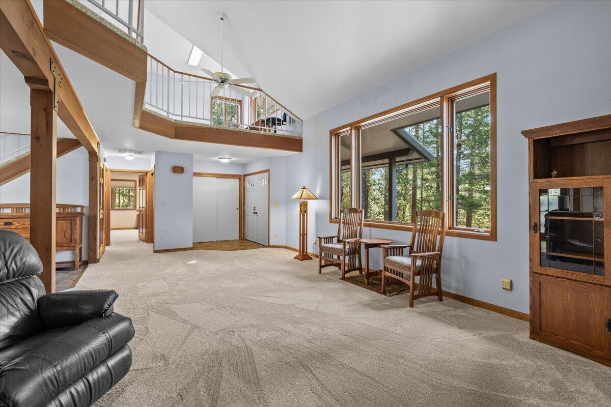 2267 Old Military Road Central Point, OR 97502 - Photo 9 of 39