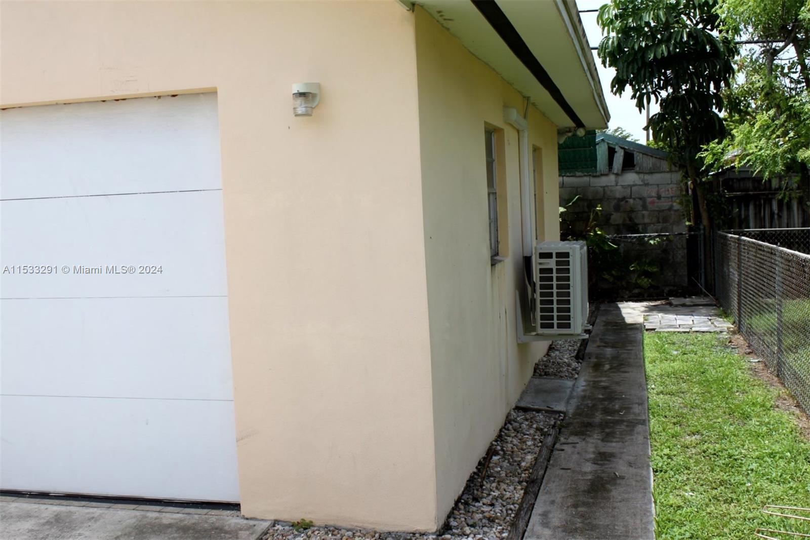 10210 Southwest 37th St Unit 1