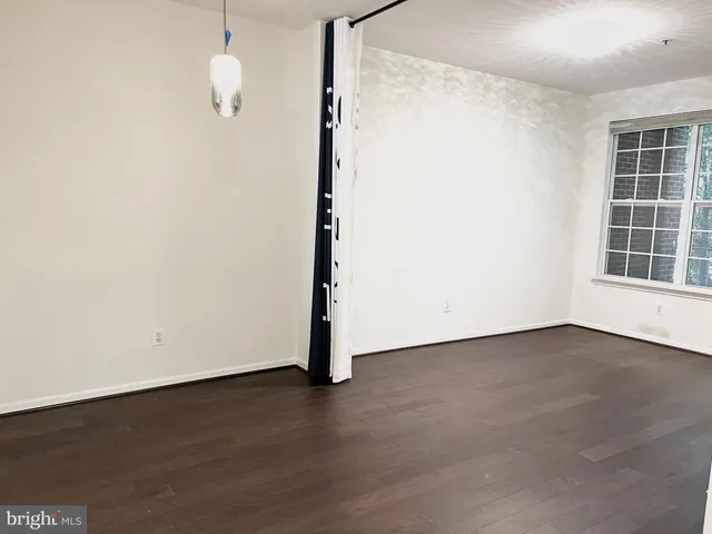 $2,800 | 2665 Manhattan Place, Unit 106, Vienna, VA 22180