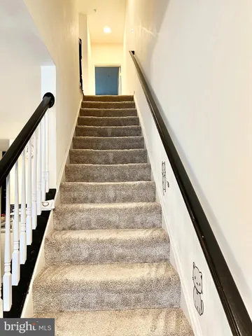 $2,800 | 2665 Manhattan Place, Unit 106, Vienna, VA 22180